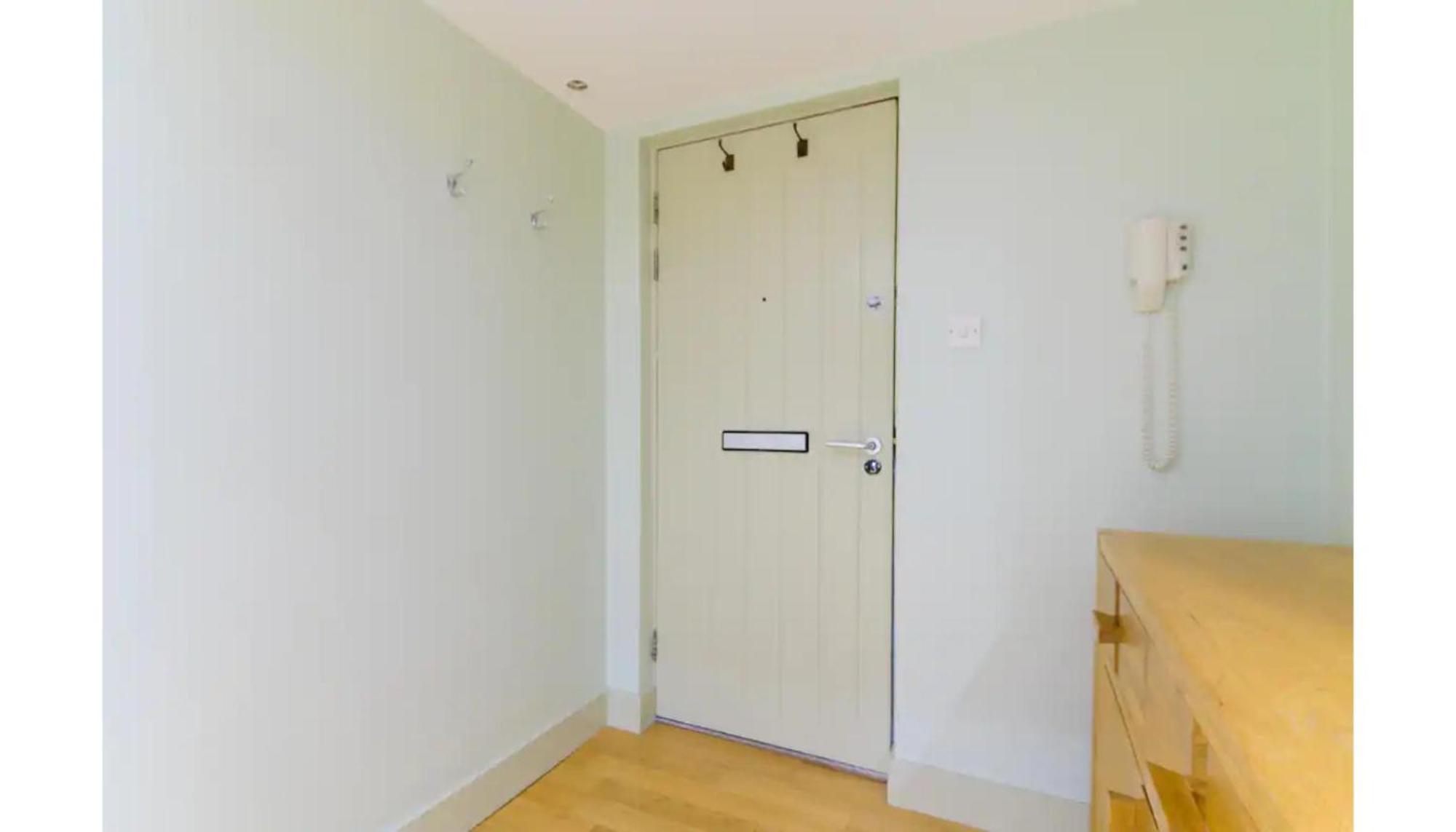 דירות אדינבורו Modern Flat In The Middle Of Old Town מראה חיצוני תמונה