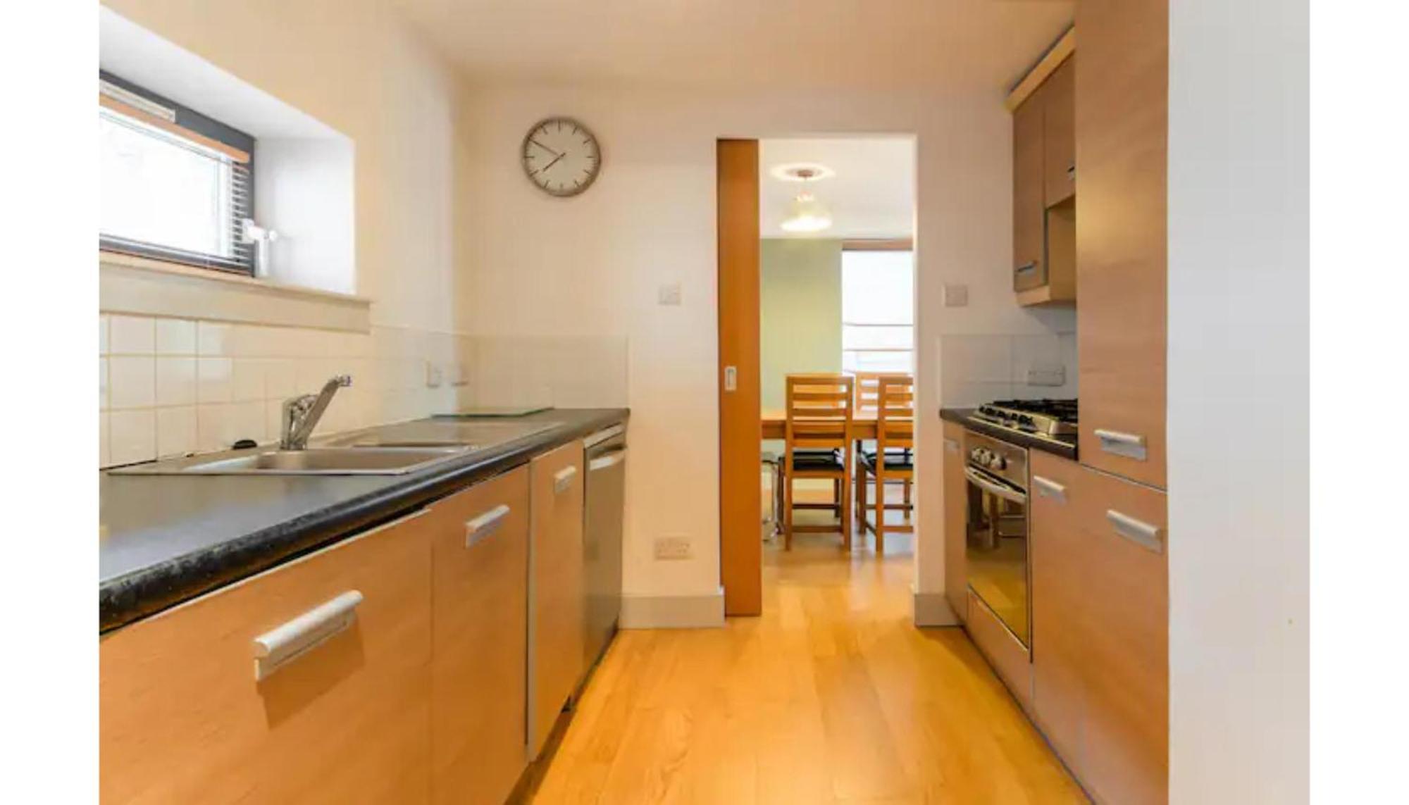 דירות אדינבורו Modern Flat In The Middle Of Old Town מראה חיצוני תמונה