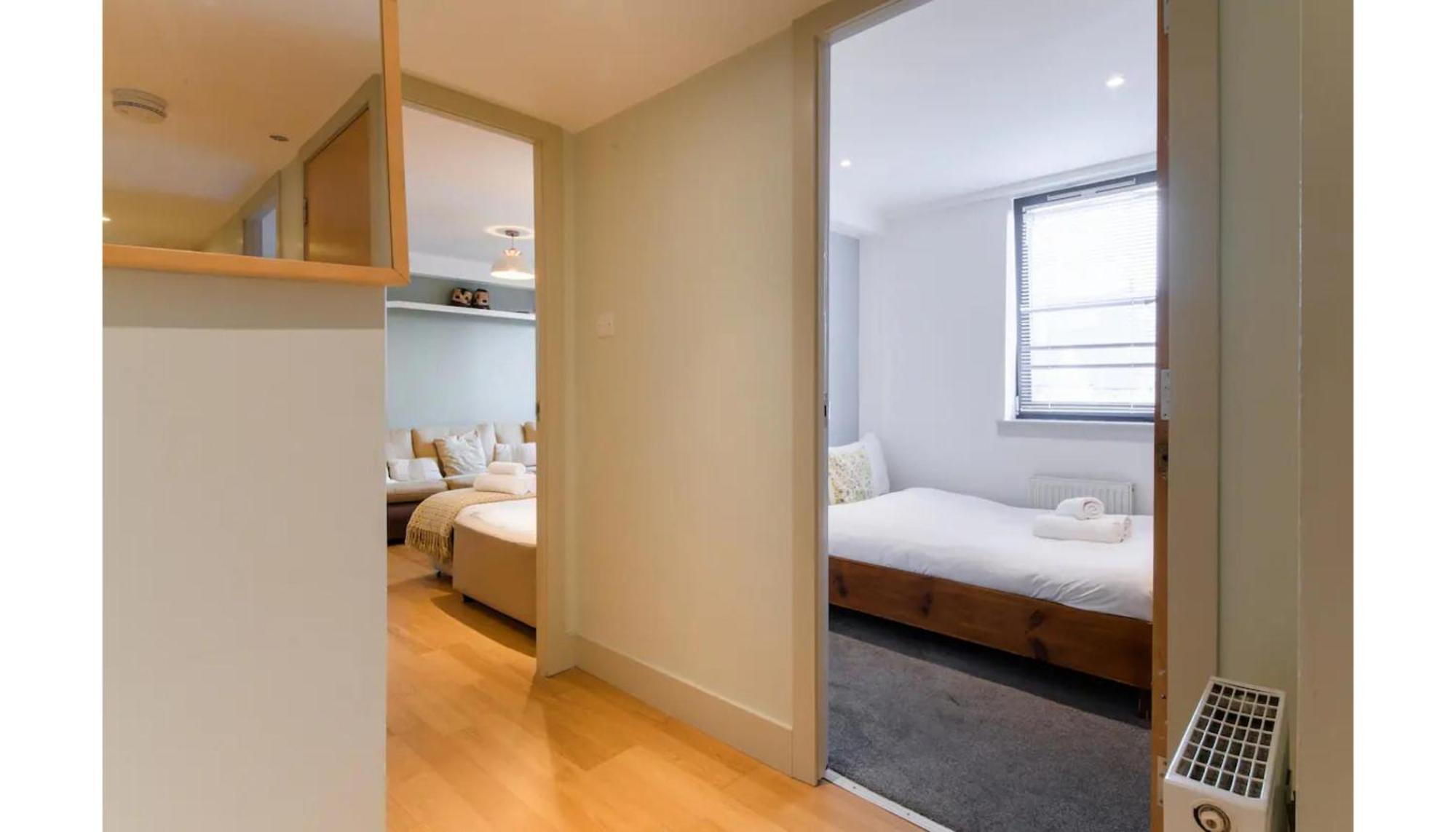 דירות אדינבורו Modern Flat In The Middle Of Old Town מראה חיצוני תמונה