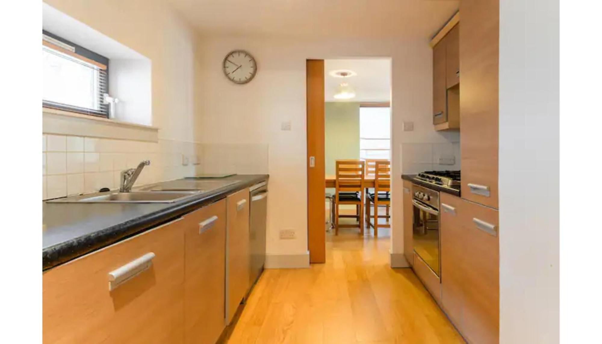 דירות אדינבורו Modern Flat In The Middle Of Old Town מראה חיצוני תמונה