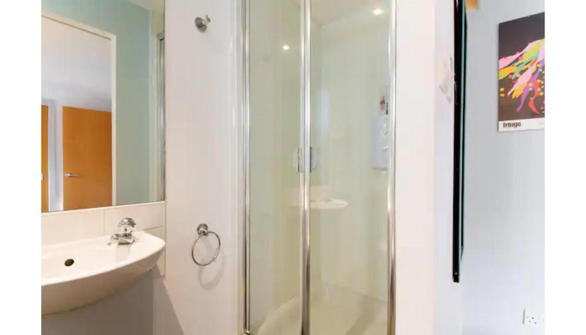 דירות אדינבורו Modern Flat In The Middle Of Old Town מראה חיצוני תמונה